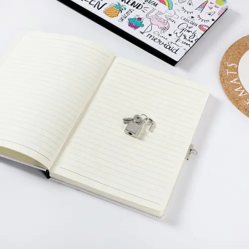 Diary with key iTotal A5 80g 96sh Stay wild XL1848-2