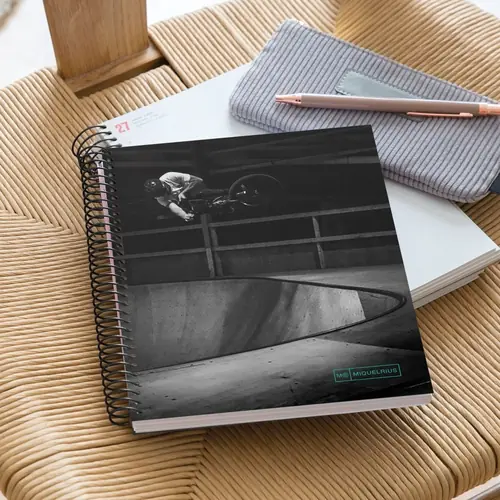 Notebook Miquelrius A5 70g 140sh spiral line Extra rigid cardboard lifestyle skate park MR4198-3