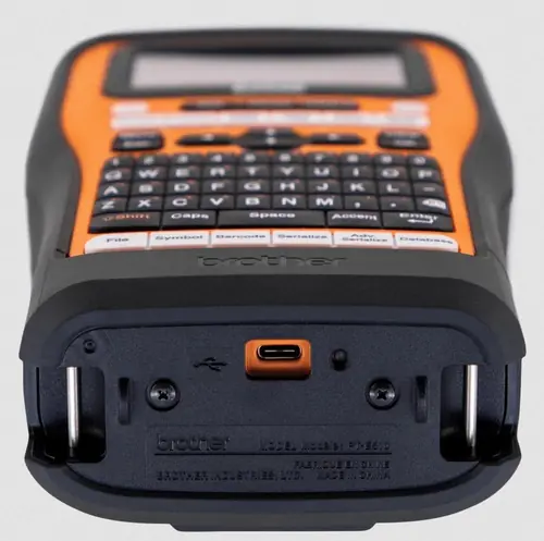 Pisač Brother za naljepnice p-touch PTE560BTVP-5