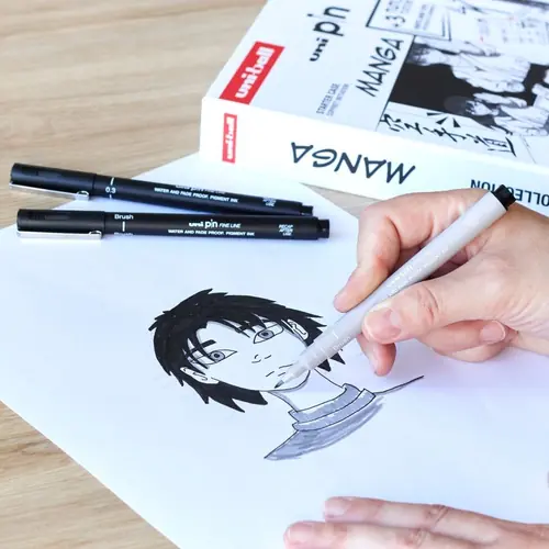 Marker Uni pin gift set Manga s tutorijalom + tehnička olovka M5-228 0,5 mm u kutiji 8/1 302422029-2
