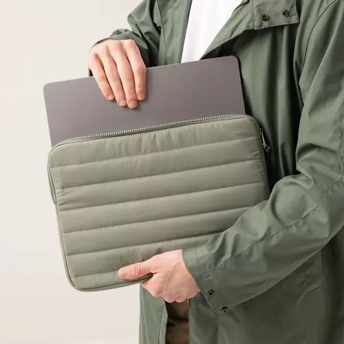 Zaštitna navlaka za prijenosno računalo Miquelrius khaki 15" i 16" 38,5x27x2,5cm MR19599-4