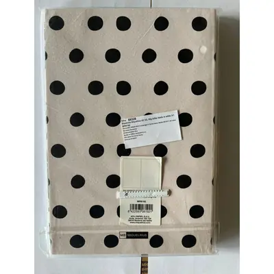 Outlet artikl - B grade Bilježnica Miquelrius A5 32L 80g black or white točkice 3/1 MR8192-1